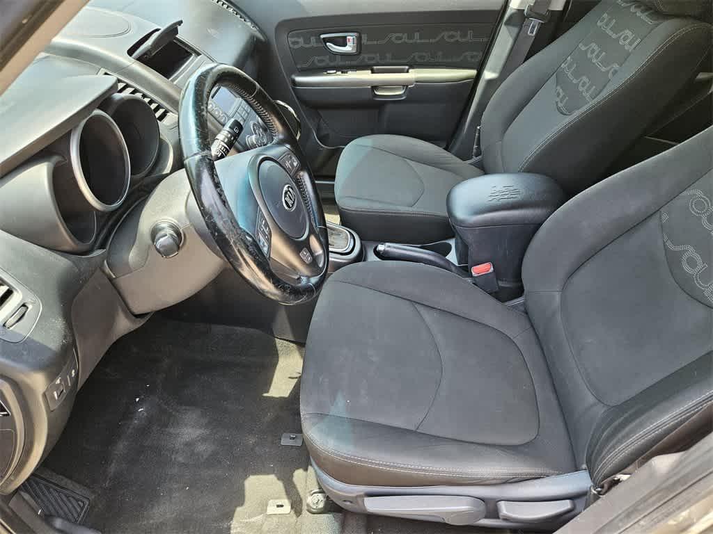 used 2013 Kia Soul car, priced at $4,600