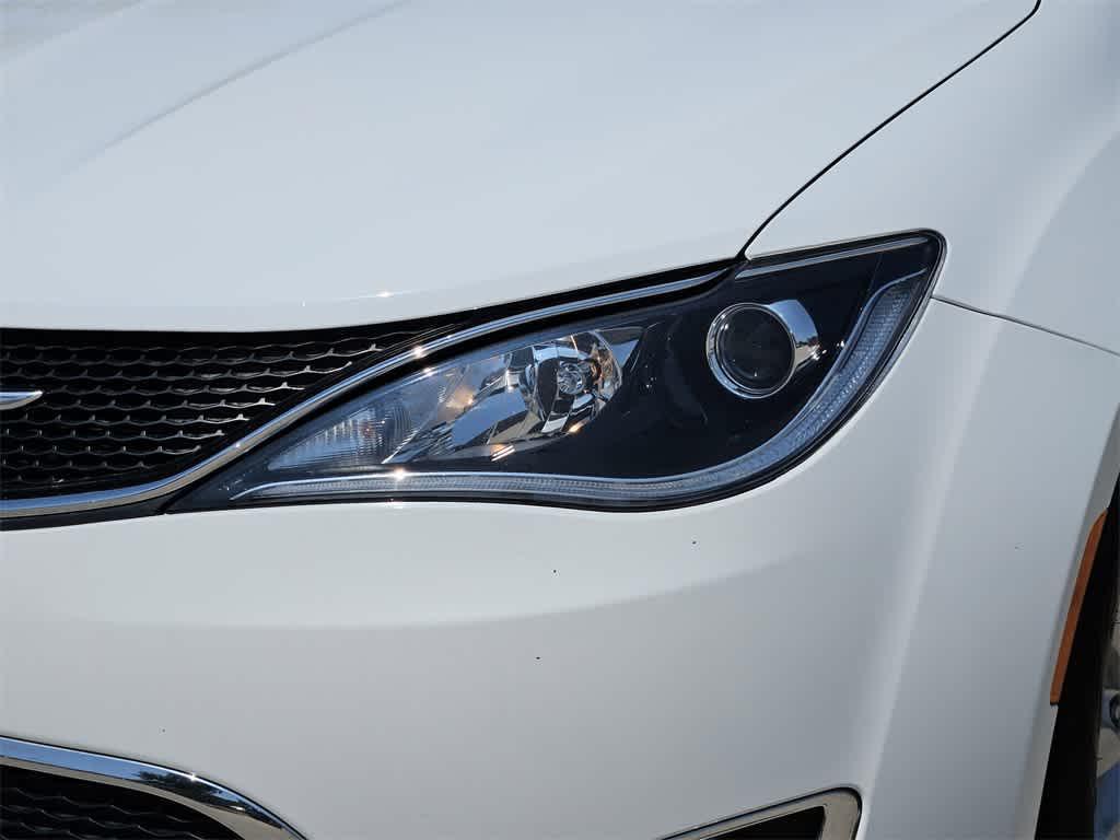 used 2018 Chrysler Pacifica car, priced at $11,598