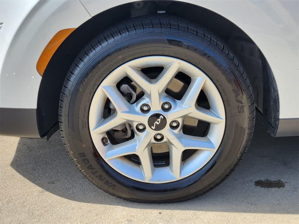 used 2024 Kia Soul car, priced at $18,598