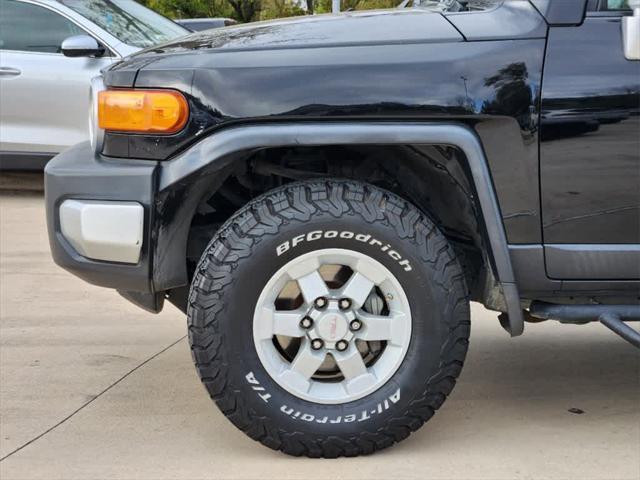 used 2011 Toyota FJ Cruiser car, priced at $17,998