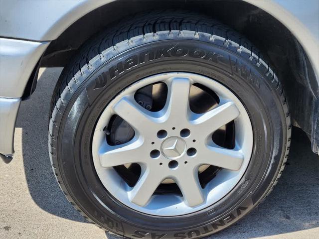 used 2001 Mercedes-Benz M-Class car, priced at $5,000
