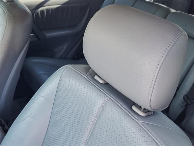 used 2001 Mercedes-Benz M-Class car, priced at $5,000