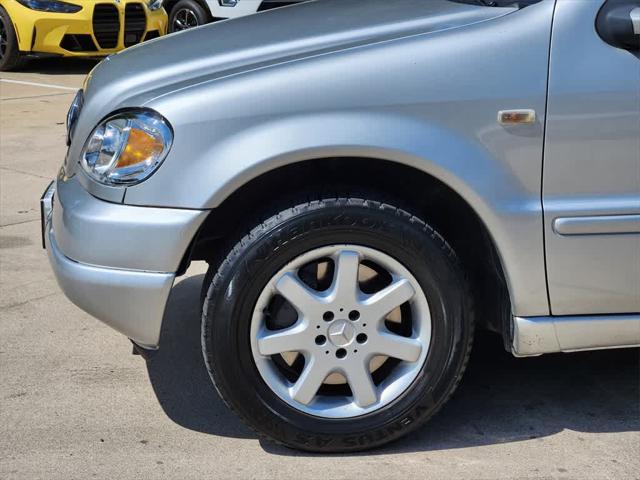 used 2001 Mercedes-Benz M-Class car, priced at $5,000