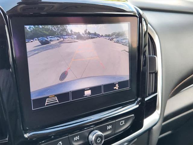 used 2020 Chevrolet Traverse car, priced at $14,500
