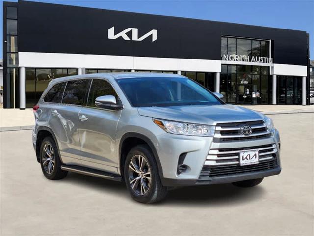 used 2017 Toyota Highlander car, priced at $13,498