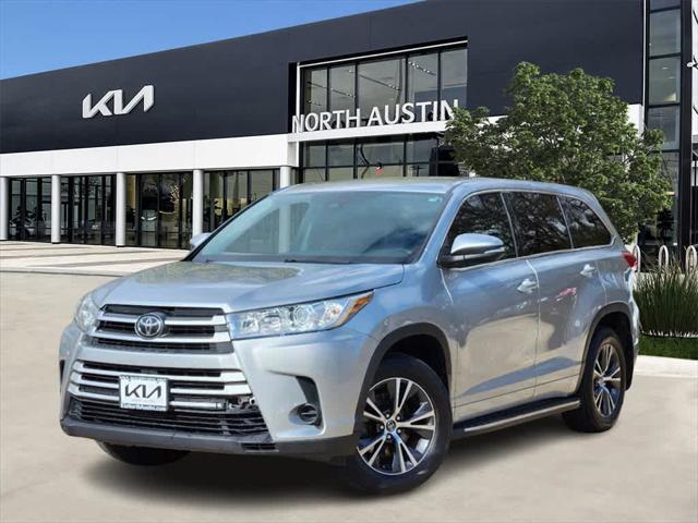 used 2017 Toyota Highlander car, priced at $13,498