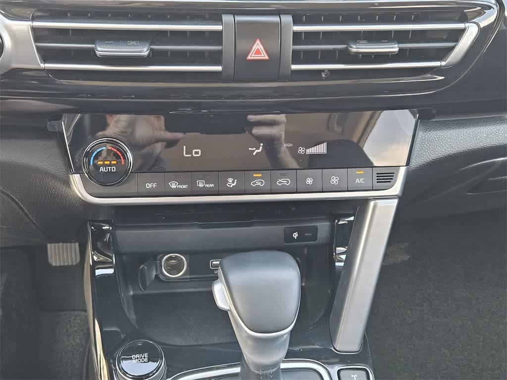 used 2021 Kia Seltos car, priced at $16,598
