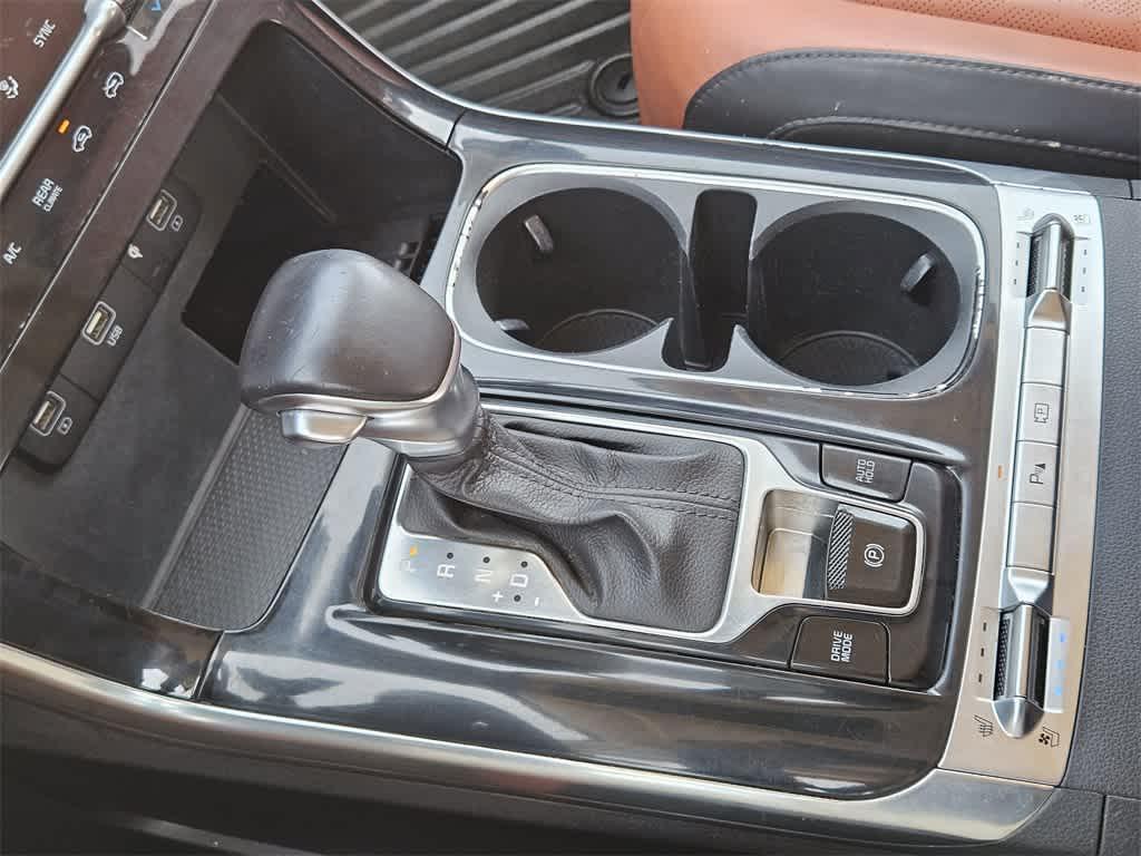 used 2022 Kia Carnival car, priced at $27,198