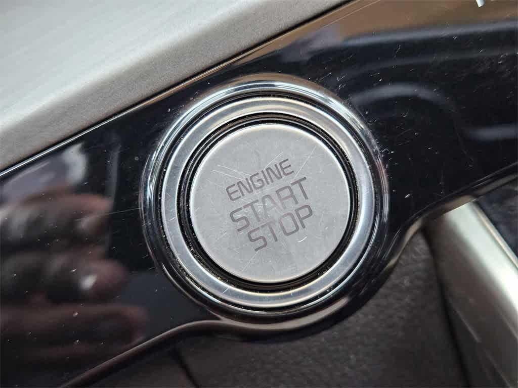 used 2022 Kia Carnival car, priced at $27,198
