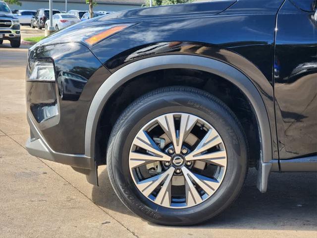 used 2021 Nissan Rogue car, priced at $23,298