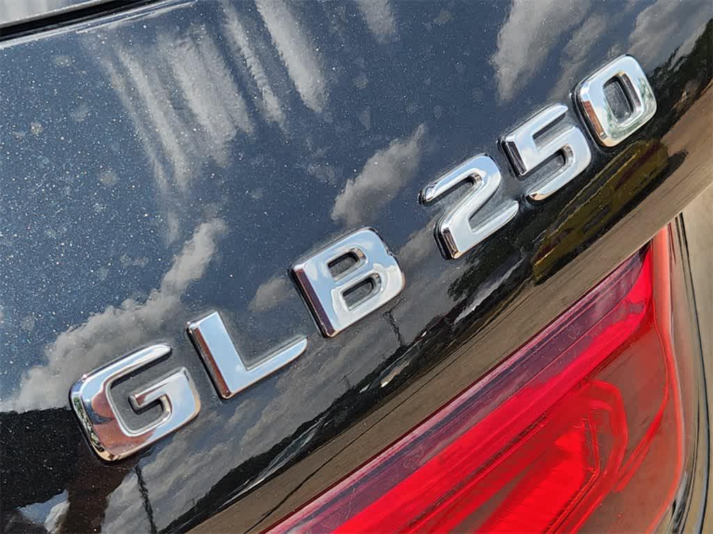 used 2021 Mercedes-Benz GLB 250 car, priced at $24,198
