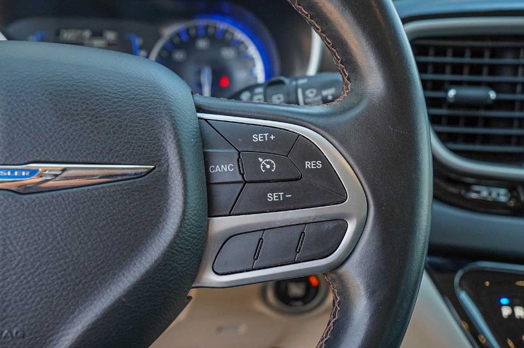 used 2017 Chrysler Pacifica car, priced at $12,398