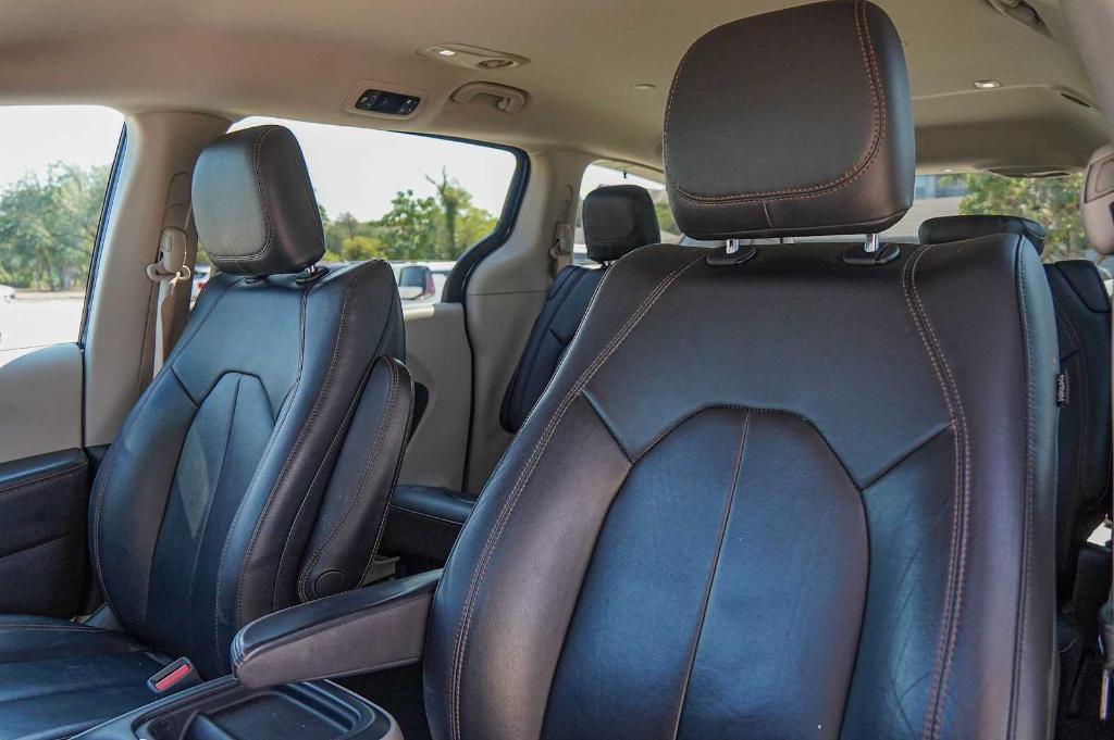 used 2017 Chrysler Pacifica car, priced at $12,398