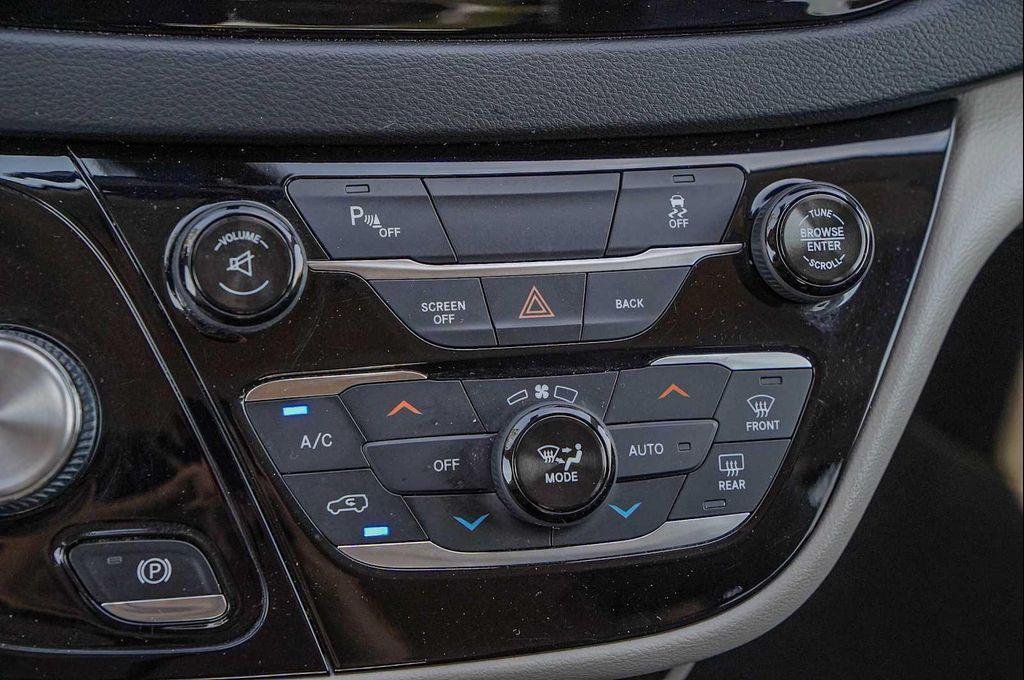 used 2017 Chrysler Pacifica car, priced at $11,598