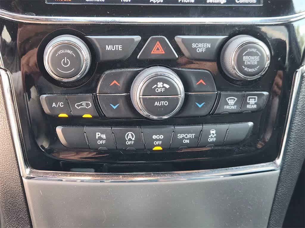 used 2020 Jeep Grand Cherokee car, priced at $16,248