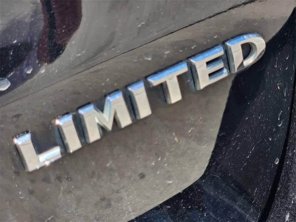 used 2020 Jeep Grand Cherokee car, priced at $16,248