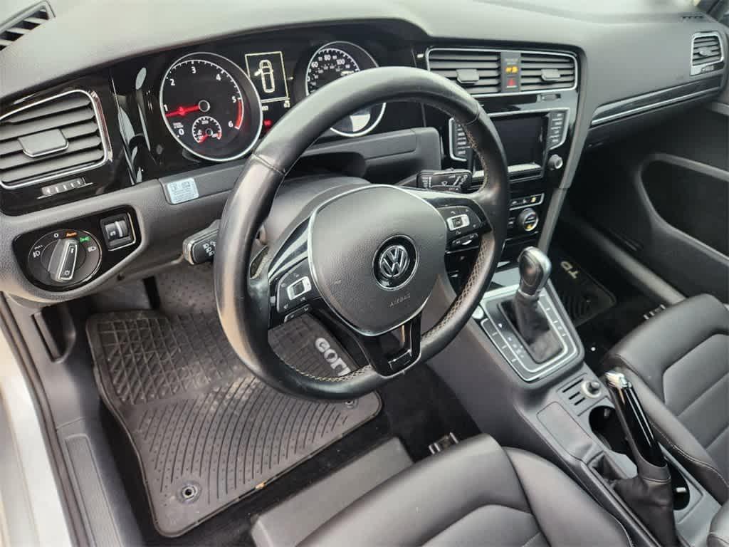 used 2015 Volkswagen Golf SportWagen car, priced at $13,756