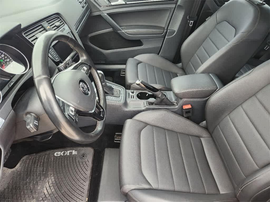 used 2015 Volkswagen Golf SportWagen car, priced at $13,756