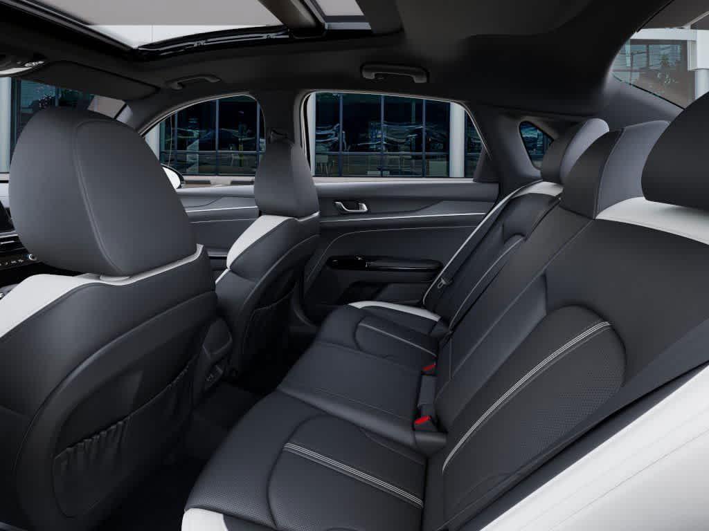 new 2025 Kia K5 car, priced at $32,140