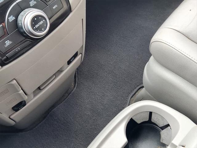 used 2013 Honda Odyssey car, priced at $13,298