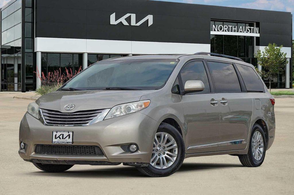 used 2017 Toyota Sienna car, priced at $18,999
