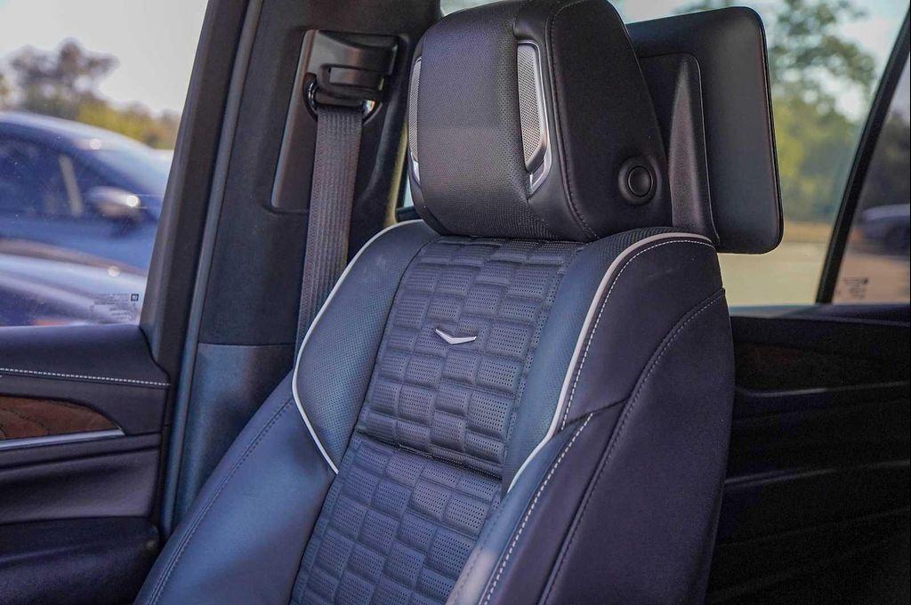 used 2021 Cadillac Escalade ESV car, priced at $54,998