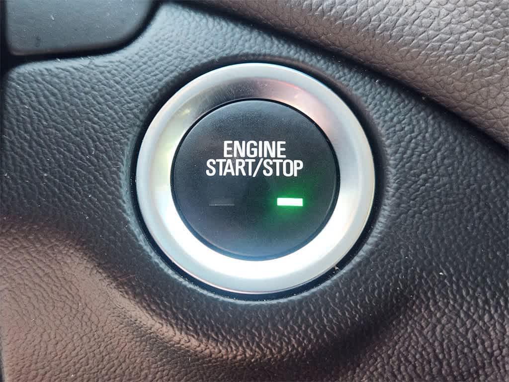 used 2020 Chevrolet Equinox car, priced at $16,568