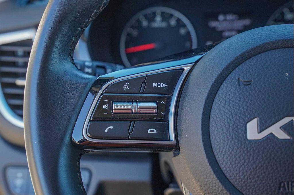 used 2023 Kia Seltos car, priced at $22,998