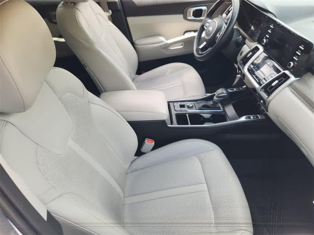 used 2021 Kia Sorento car, priced at $22,898
