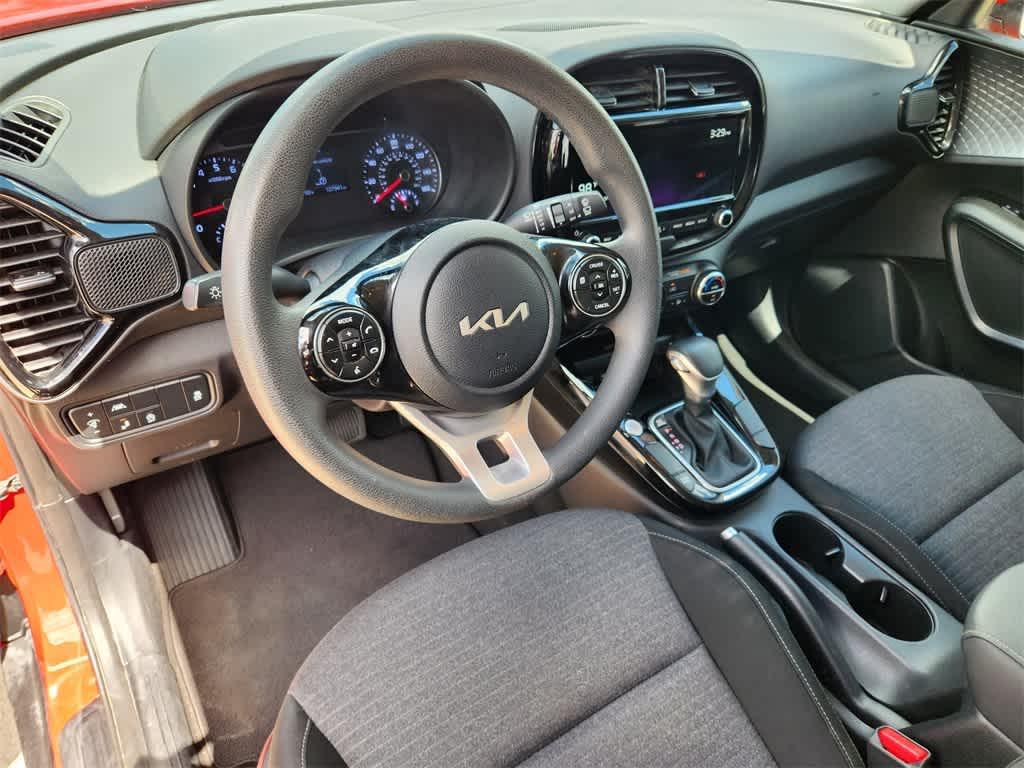used 2022 Kia Soul car, priced at $12,918