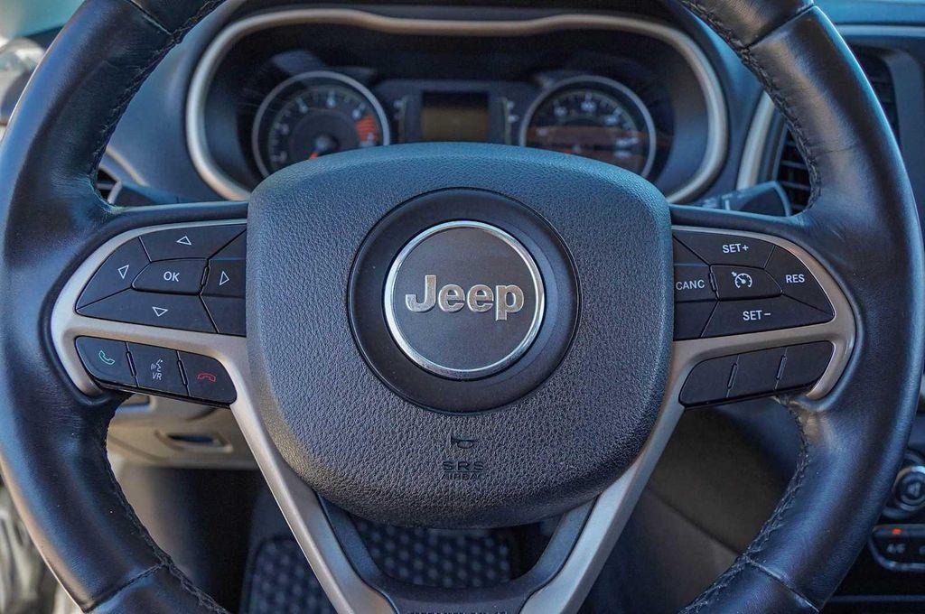 used 2016 Jeep Cherokee car, priced at $7,998