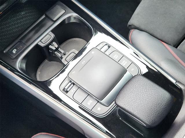 used 2021 Mercedes-Benz GLB 250 car, priced at $24,398
