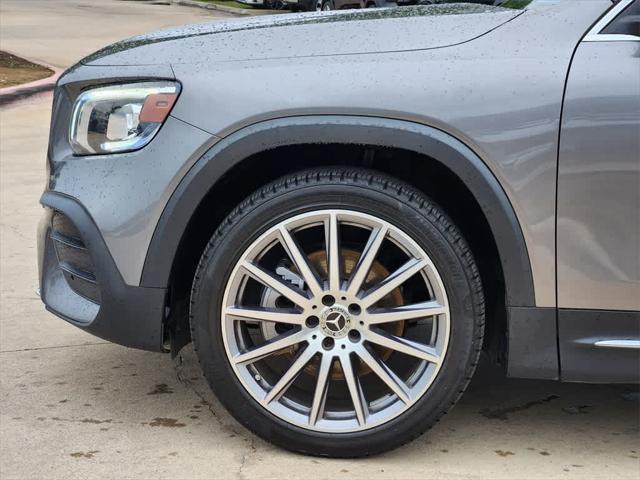 used 2021 Mercedes-Benz GLB 250 car, priced at $24,398