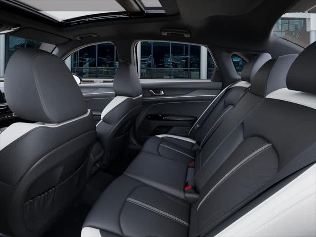 new 2025 Kia K5 car, priced at $31,876
