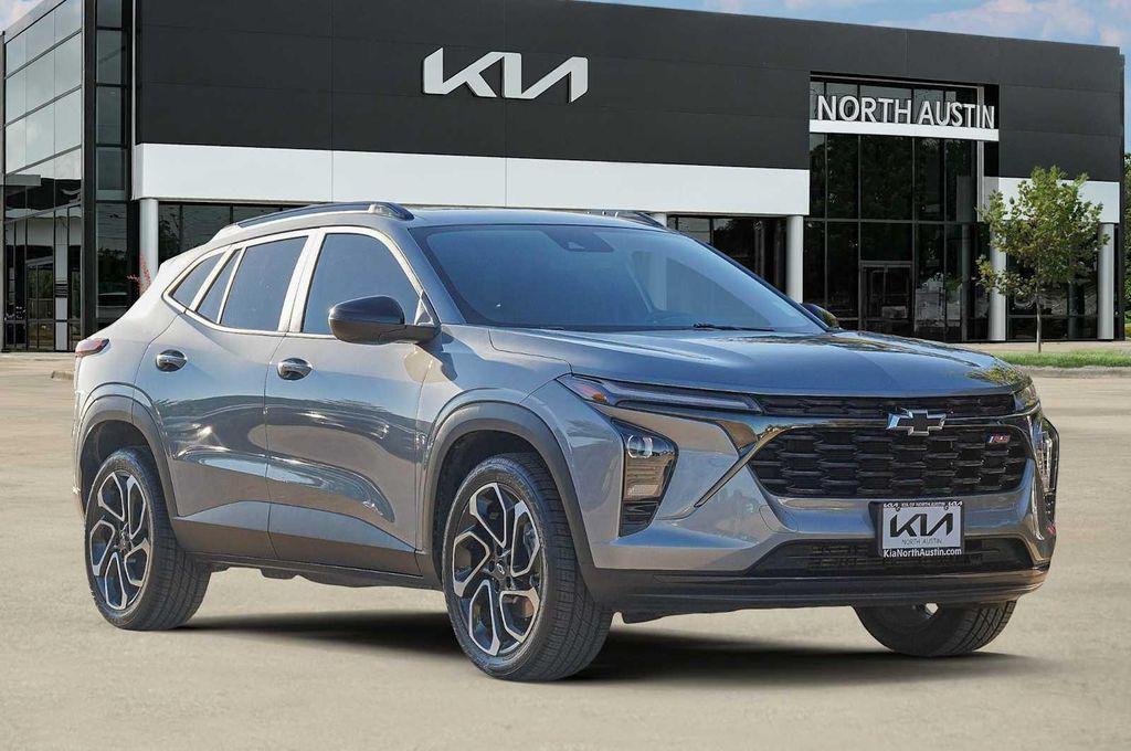 used 2024 Chevrolet Trax car, priced at $22,998