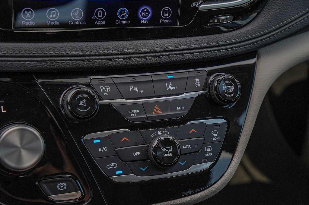 used 2017 Chrysler Pacifica car, priced at $13,198