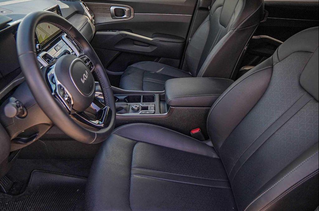 used 2023 Kia Sorento car, priced at $28,498