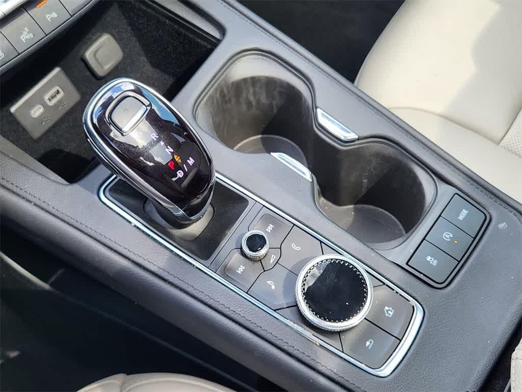 used 2023 Cadillac XT4 car, priced at $27,500