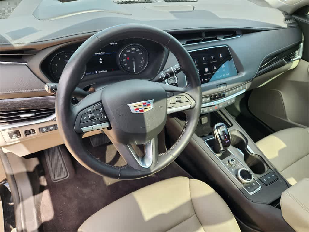 used 2023 Cadillac XT4 car, priced at $27,500