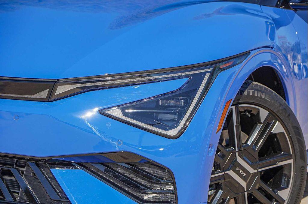 used 2025 Kia EV6 car, priced at $44,998