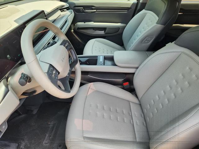 used 2025 Kia EV9 car, priced at $58,998