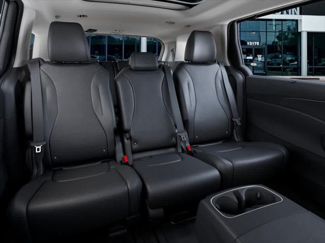 new 2025 Kia Carnival Hybrid car, priced at $58,820