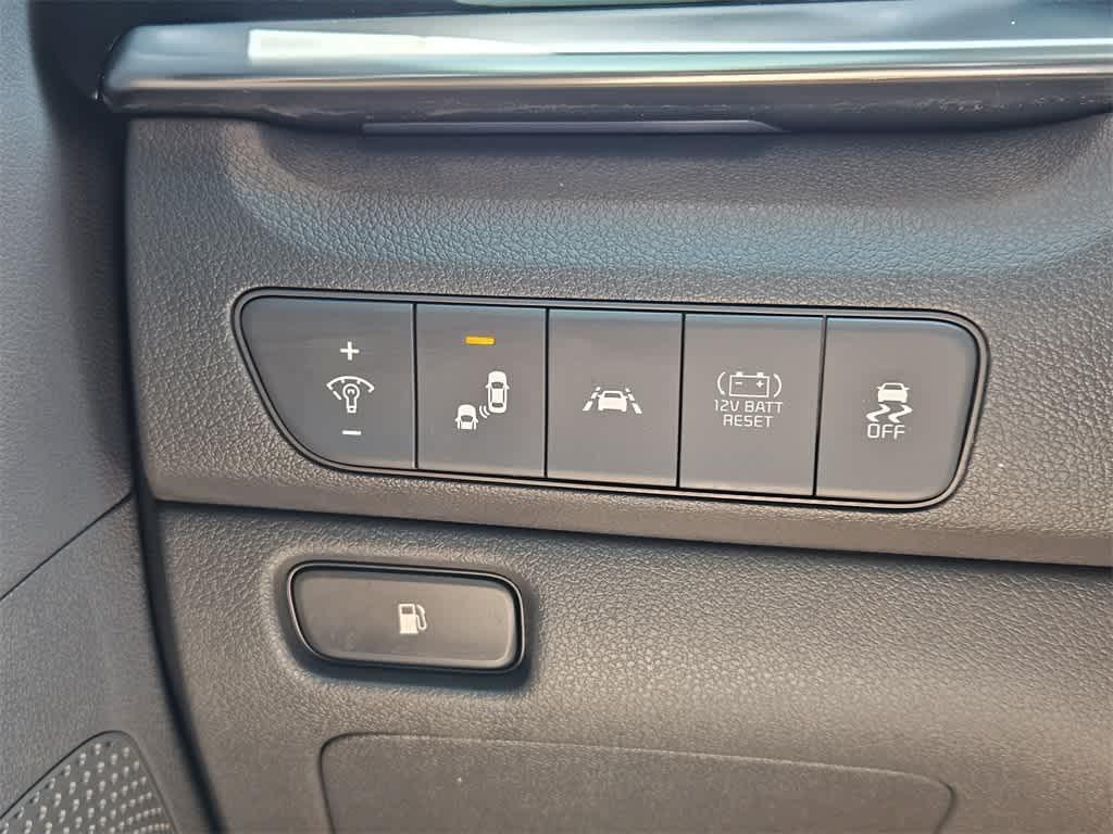 used 2020 Kia Niro car, priced at $14,044
