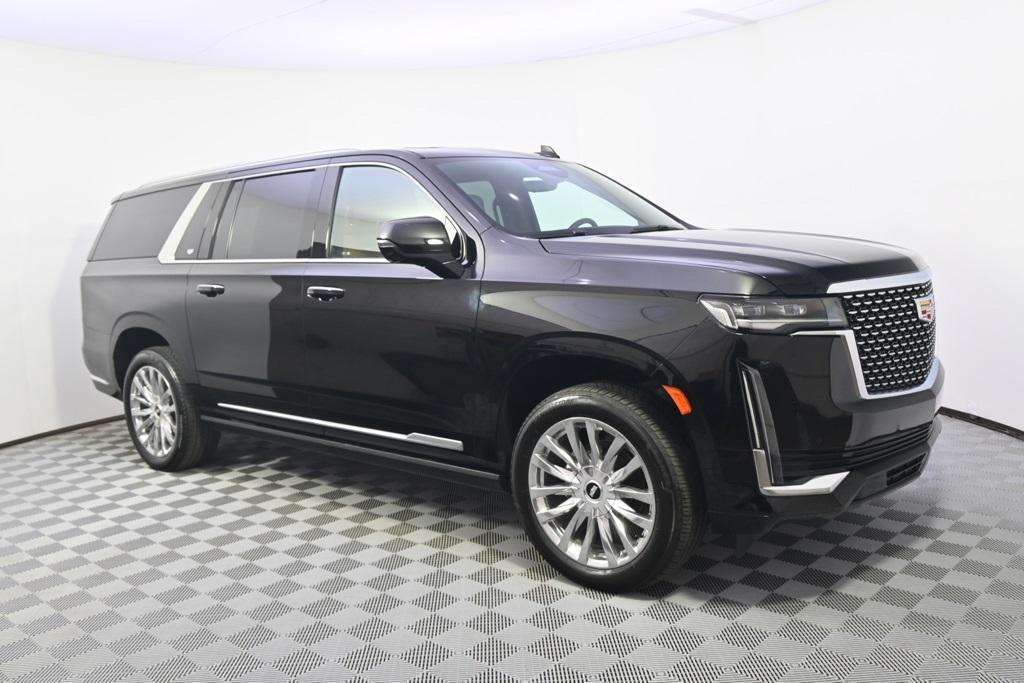 used 2022 Cadillac Escalade ESV car, priced at $72,992