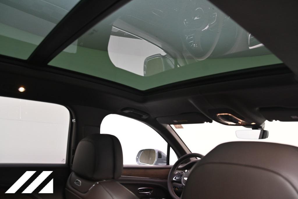 new 2024 Bentley Bentayga car, priced at $286,030