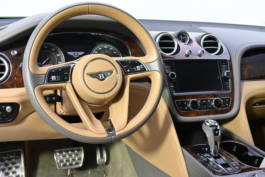 used 2018 Bentley Bentayga car, priced at $82,490