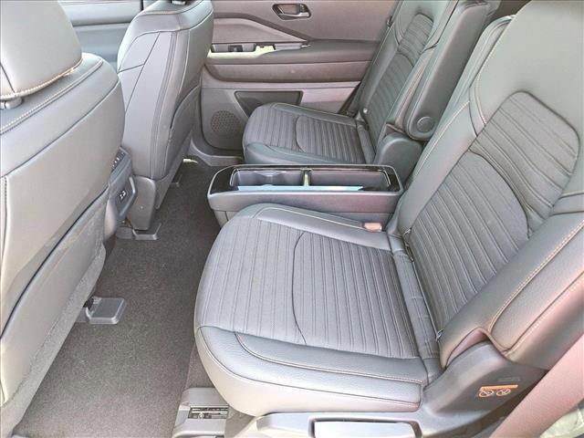 new 2025 Nissan Pathfinder car, priced at $44,249