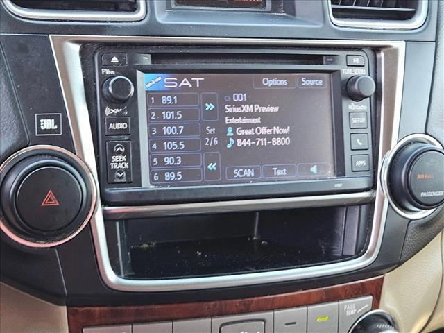 used 2013 Toyota Highlander car, priced at $10,928