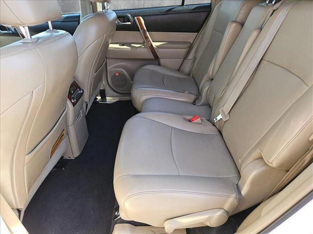 used 2013 Toyota Highlander car, priced at $10,928