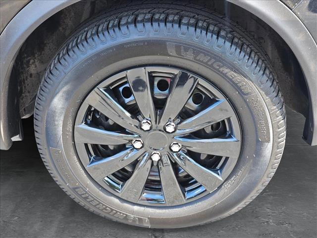 used 2020 Nissan Rogue Sport car, priced at $15,491